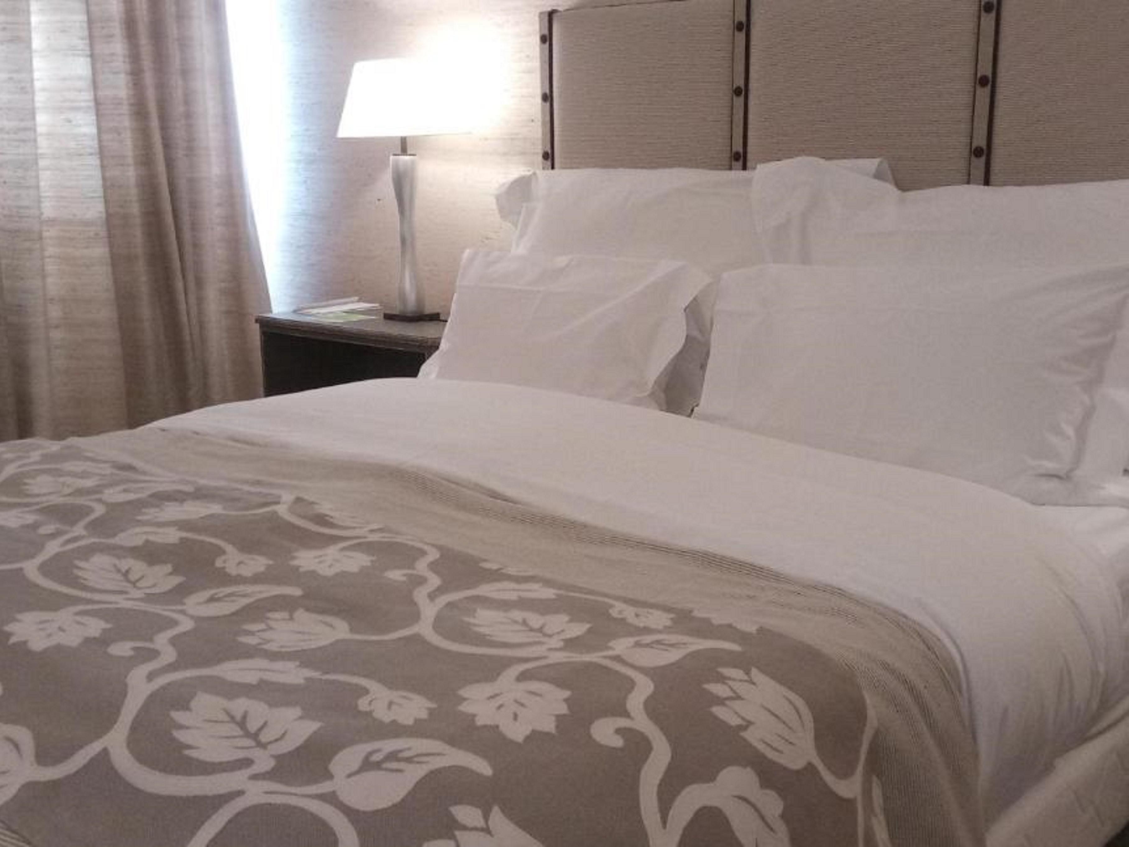 Pacheca The Wine House Hotel E Spa - Quinta Da Pacheca Lamego Exterior photo A bed with a duvet