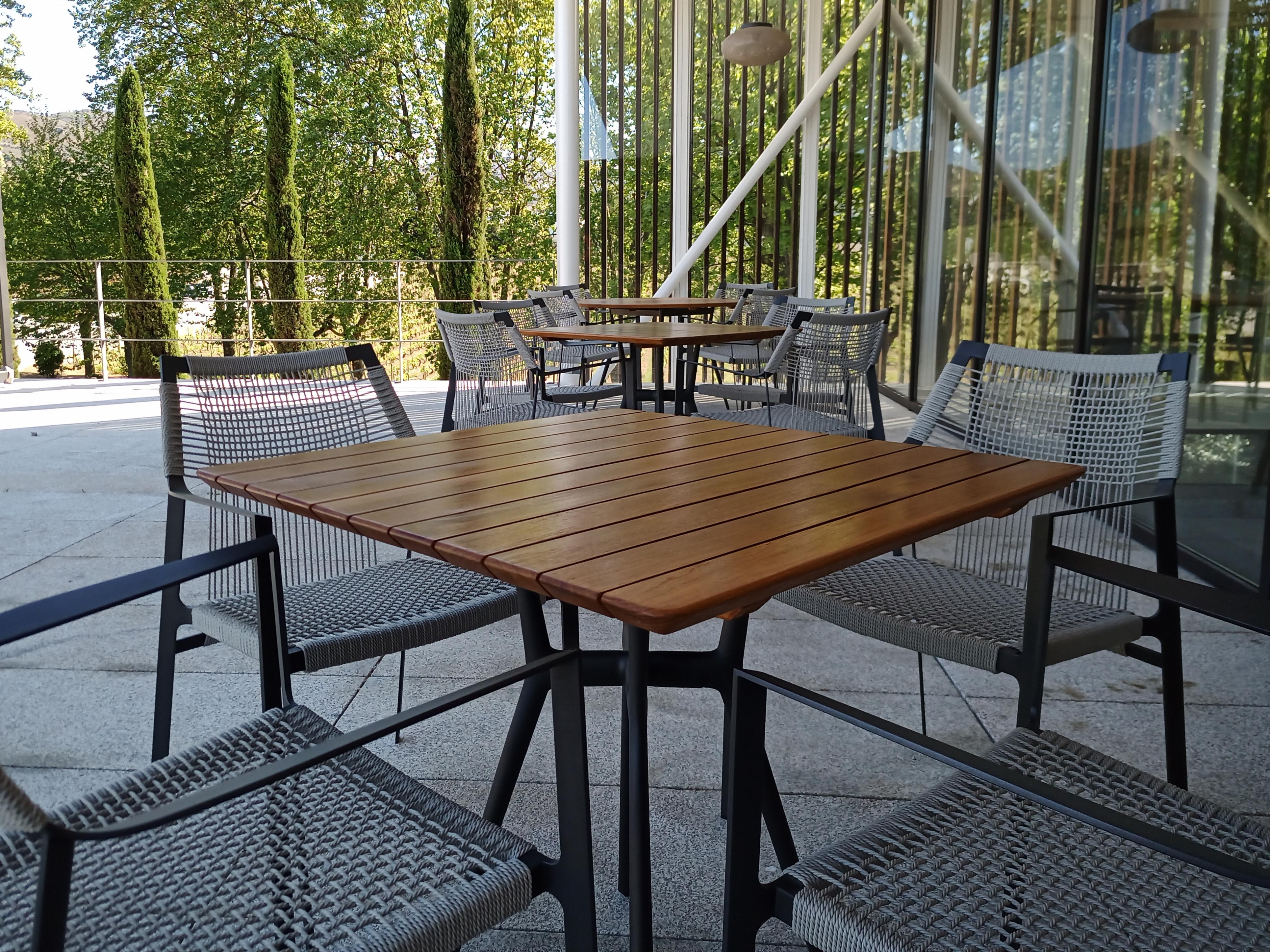Pacheca The Wine House Hotel E Spa - Quinta Da Pacheca Lamego Exterior photo A table and chairs at the National Museum of the United States Army